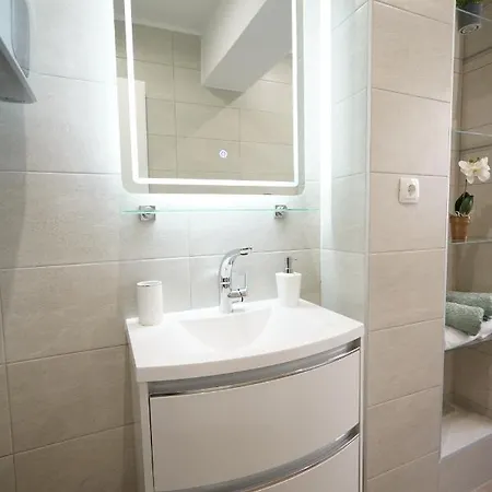 Apartment Ana *