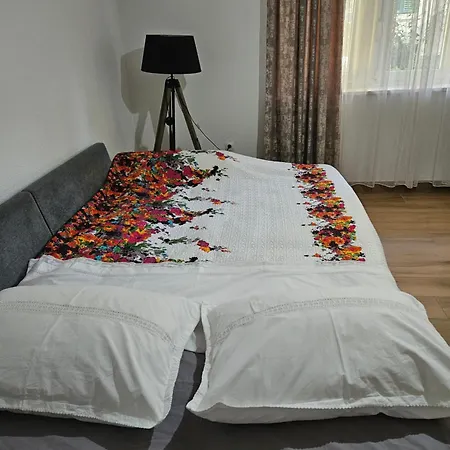 Ana Apartment